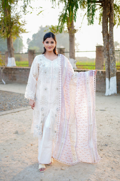 White Lace Work Suit Set HM 120A