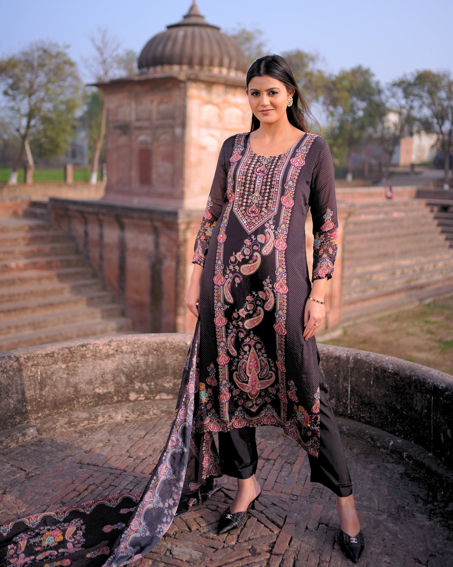 Printed Embroidered Kurta Set | MX 152 A