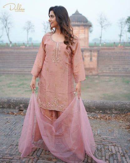 Elegant Peach Embroidered Kurta Set | MX 155A